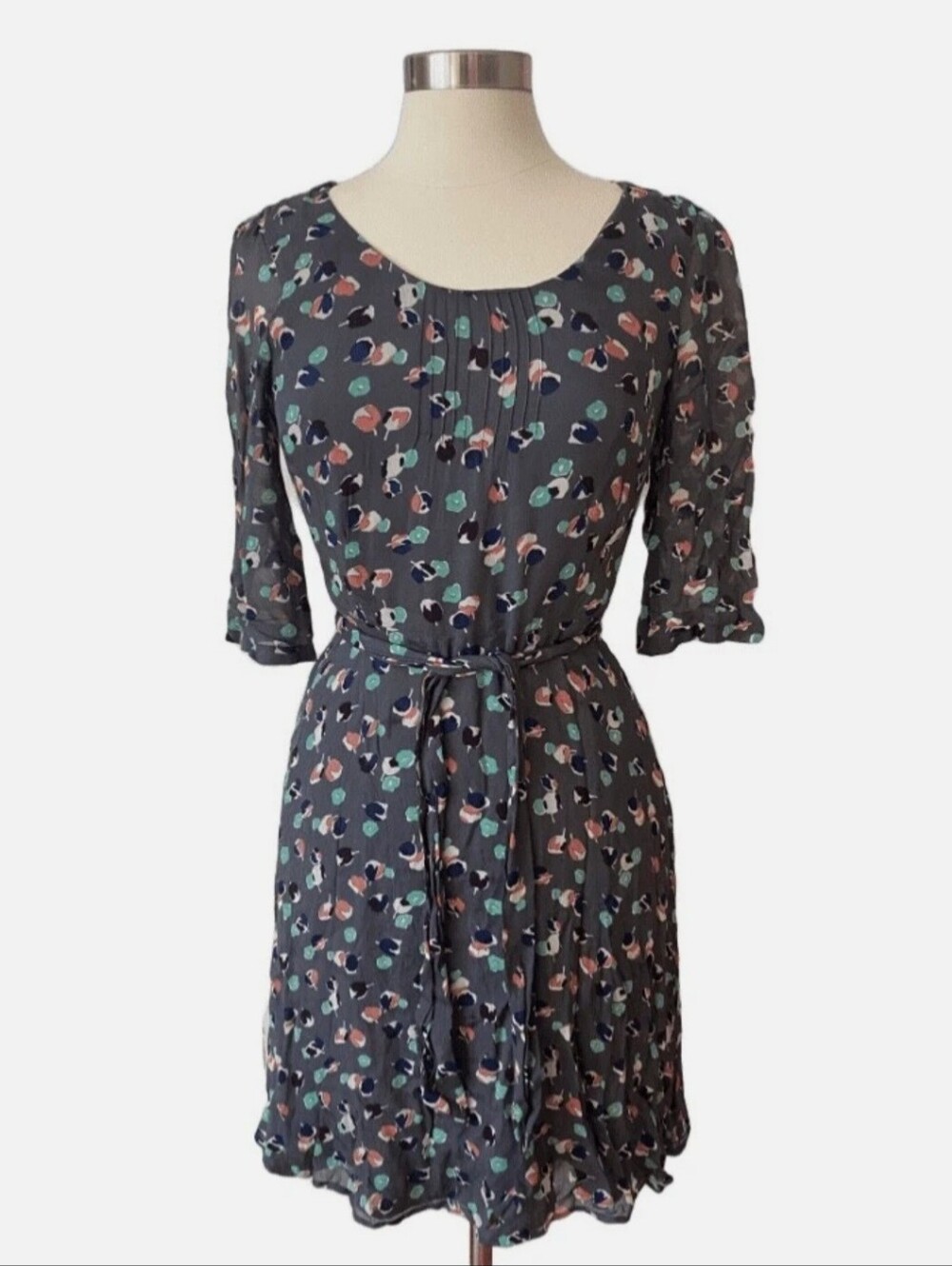 Boden Women's Florence  Gray Floral Belted Scoop-Neck Dress, Size 10T
